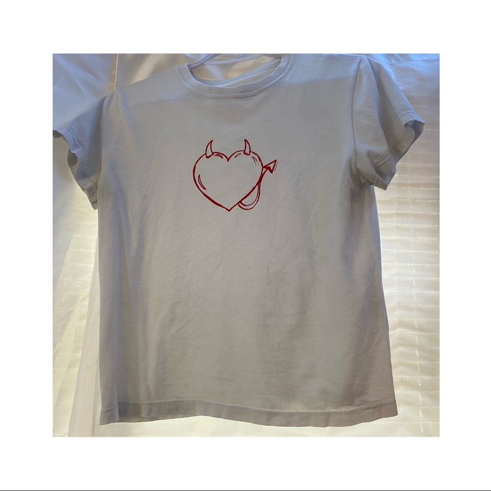 Brandy Melville cropped devil heart baby tee
